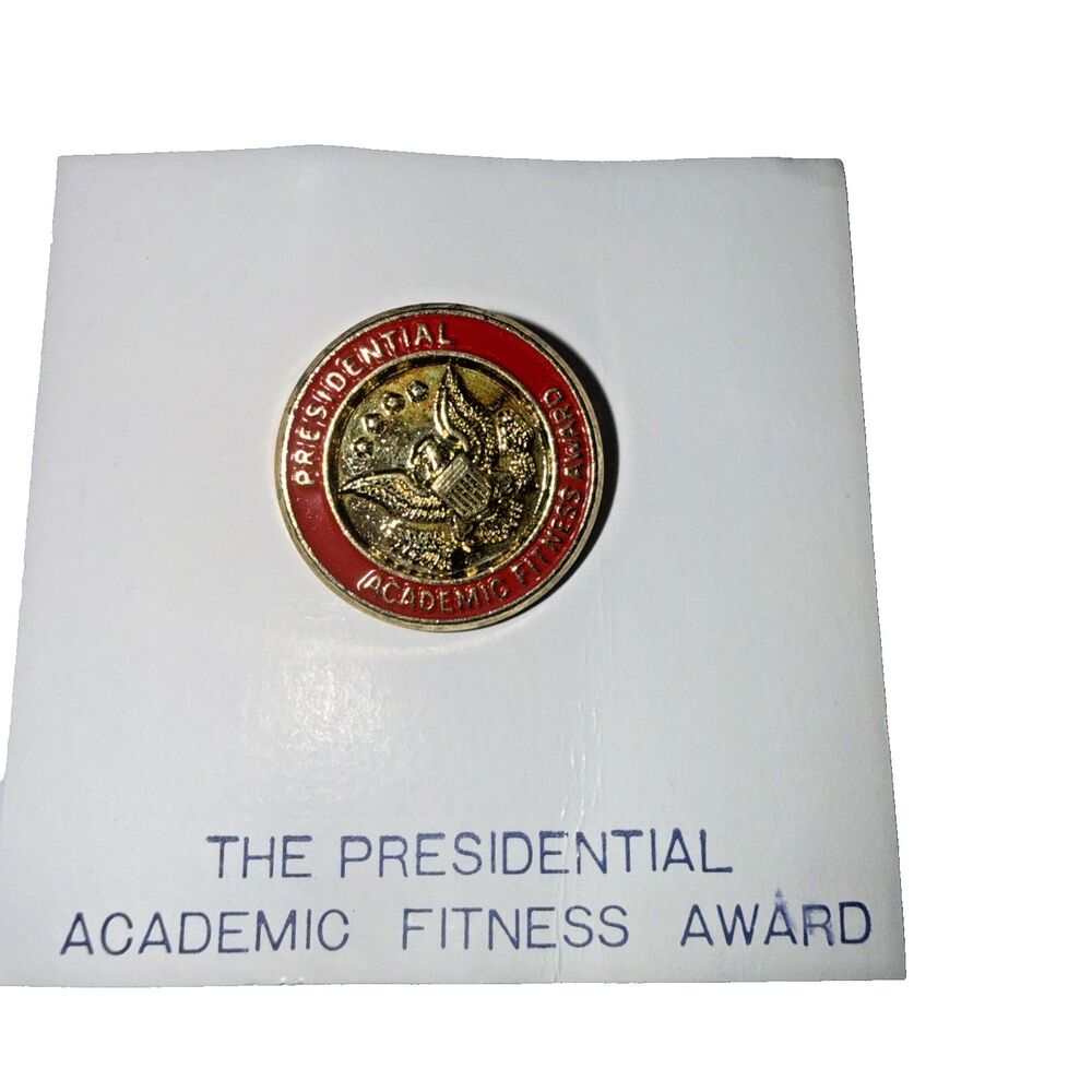 Vintage Presidential Academic Fitness Award Pin Education School Gold and Red